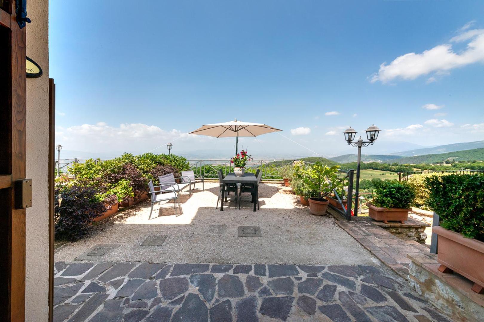 Le Tradizioni Casa Vacanze Trevi Exterior foto