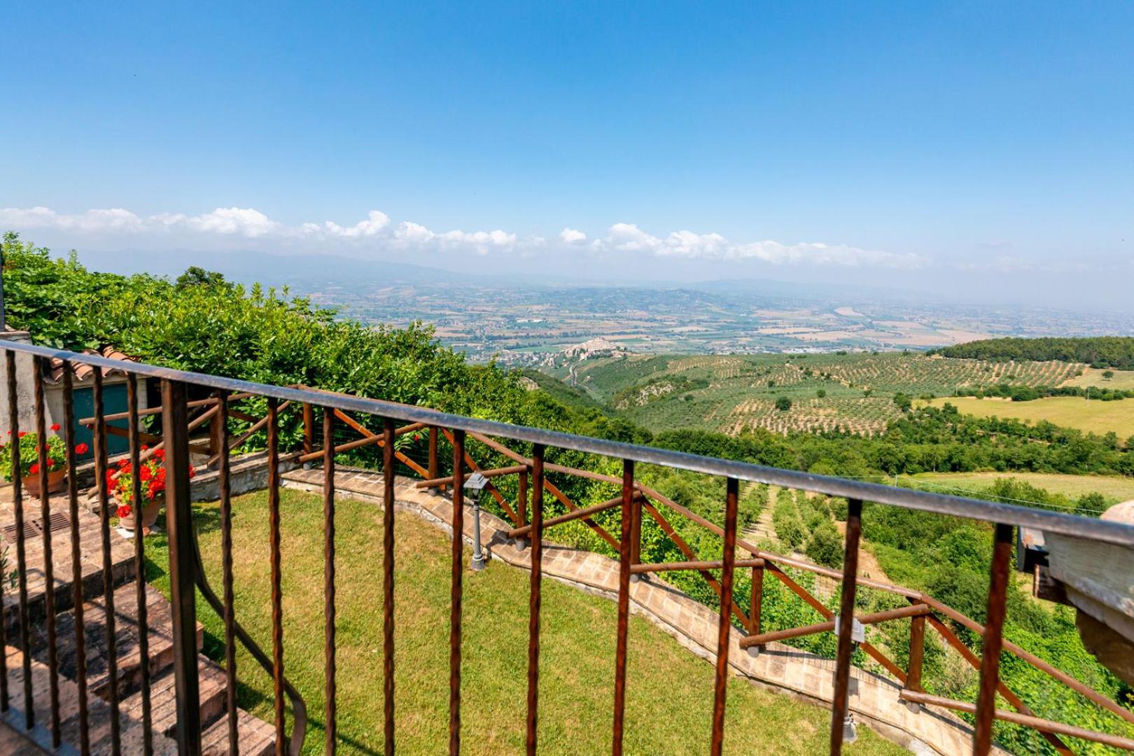 Le Tradizioni Casa Vacanze Trevi Exterior foto